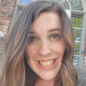 Meet your Posher, April